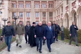 Tổng thống Nga Vladimir Putin bất ngờ đến thăm Crimea