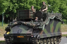 Litva mua 168 xe bọc thép chở quân của Đức