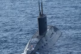 Latvia phát hiện 3 tàu ngầm và tàu chiến Nga áp sát biên giới