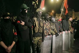 Kiev dọa sử dụng vũ lực để giải giáp nhóm cực đoan Right Sector