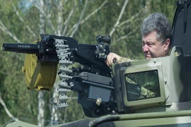 Ukraine muốn Mỹ can thiệp trao Giải Nobel Hòa bình cho Tổng thống Poroshenko?