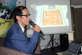 HLV tuyển quốc gia bình luận trực tiếp giải cờ tướng Ngôi sao quốc tế 2015