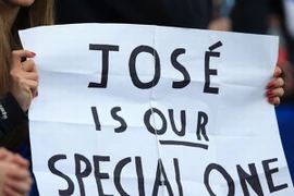 Khi người thua cuộc vẫn làm…vua!