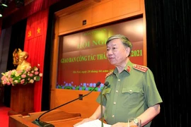 Nhiều hình ảnh đẹp của người chiến sỹ Công an được nhân dân ghi nhận