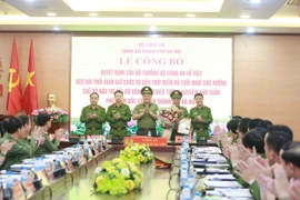 Công bố quyết định của Bộ trưởng Bộ Công an về công tác cán bộ của Công an Hà Nội 