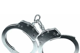 “Nổ” có quan hệ nhận tiền "chạy án" để lừa đảo chiếm đoạt tài sản