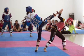 Không có thưởng, VĐV buồn vui về quê đón Tết