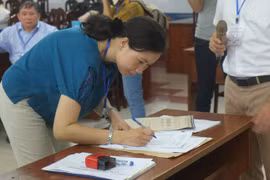 Gian lận thi THPT quốc gia ở Hà Giang: Hai cán bộ giám sát chấm thi bị xem xét kỷ luật