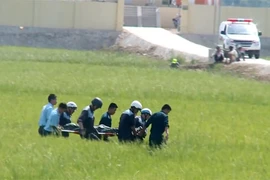 Đưa thi thể phi công gặp nạn vụ máy bay L-39 rơi ở Phú Yên về bệnh viện