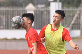 [ẢNH] Những khoảnh khắc hài hước và ấn tượng nhất vòng 1/8