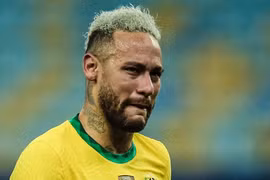 Neymar khóc thành tiếng sau thất bại của Brazil trước Argentina