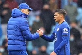 Chelsea hú vía vào top 4 nhờ... Gareth Bale