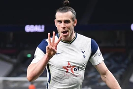 Bale lập hattrick vào lưới đội đã xuống hạng