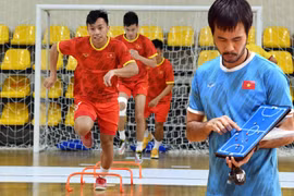 Tuyển futsal Việt Nam tập nặng để đấu 'hàng khủng' Brazil