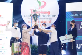 Golfer 14 tuổi vô địch Tiền Phong Golf Championship 2021