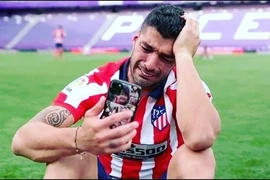 Luis Suarez trách Barca sau khi vô địch cùng Atletico