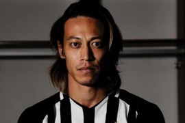 Tiền vệ lừng danh Keisuke Honda phiêu bạt sang CLB mới ít ai ngờ