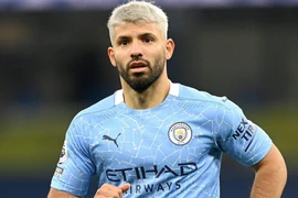 M.U từ chối chiêu mộ miễn phí 'công thần' Man City