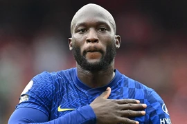 Lukaku bị 'tố' trở lại Chelsea chỉ vì tiền