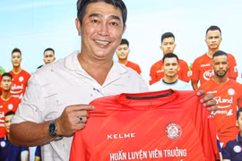 Cựu danh thủ Việt Nam chính thức dẫn dắt CLB TP.HCM