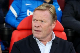Barca sa thải HLV Ronald Koeman