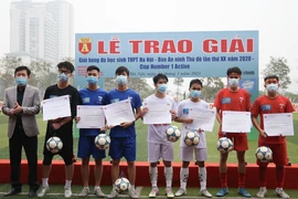 Các danh hiệu được trao ở mùa giải bóng đá học sinh 2020