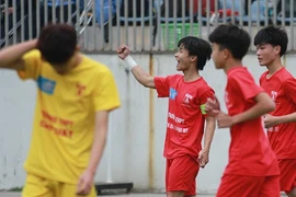 8 đội bóng đã chính thức giành vé vào vòng loại trực tiếp