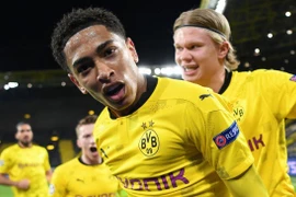 M.U không mặn mà giữ Pogba vì 'thần đồng' của Dortmund