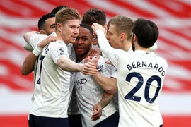 Vòng 25 Premier League: Thành Manchester tiếp tục thống trị BXH