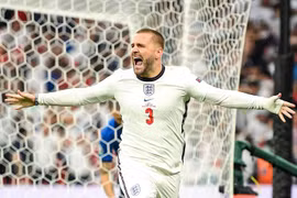 Ghi bàn phút thứ 2, Luke Shaw đi vào lịch sử EURO