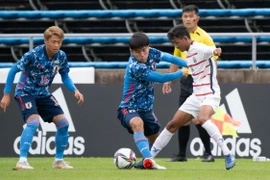 Thái Lan, Singapore khởi đầu chật vật, chờ U23 Việt Nam lên tiếng