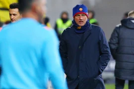 Jose Mourinho 'giận tím mặt' với trận thua kinh hoàng nhất sự nghiệp