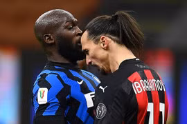 Vì sao Lukaku và Ibrahimovic ẩu đả giữa trận?