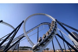 Thăng hoa trên từng "toa" cảm xúc tại Dragon Park