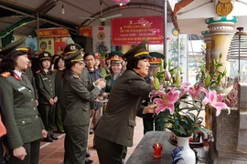 Hoạt động giáo dục chính trị tư tưởng nhiều ý nghĩa nhân ngày 8-3