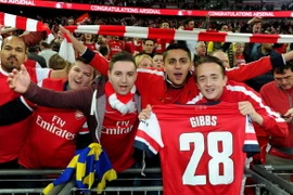 Hàng vạn CĐV Arsenal không có vé xem chung kết FA Cup