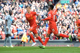 Liverpool 2-1 Newcastle: Không có chuyện cổ tích cho Liverpool