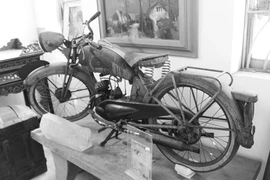 Người sở hữu trọn bộ xe cổ Bảo Đại