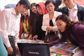 Hà Nội áp dụng sổ liên lạc điện tử: Minh bạch, hết gian lận điểm