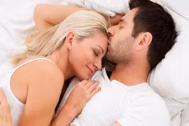 Tình yêu không trọn vẹn nếu thiếu "chuyện ấy"