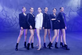 Hồ Ngọc Hà cùng học trò The Face quyến rũ trong MV về thời trang 