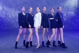 Hồ Ngọc Hà cùng học trò The Face quyến rũ trong MV về thời trang 