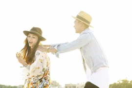 Nữ ca sĩ Đinh Hương và Rapper BigDaddy kết hợp cùng nhau trong âm nhạc