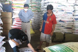 Hàng loạt Trung tâm "ma" kiểm nghiệm phân bón (1): Tự ý "đẻ" 7 trung tâm con không phép