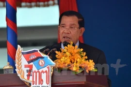 Thủ tướng Campuchia đề nghị bỏ phiếu tín nhiệm, cải tổ nội các