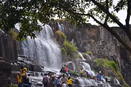 Mạo hiểm với tính mạng của du khách