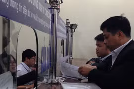 Lãng phí hàng trăm tỷ đồng vì nhập - tách bằng lái xe