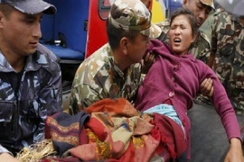 Nepal tuyên bố 3 ngày quốc tang cho nạn nhân thiệt mạng vì động đất