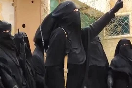 Bên trong lò đào tạo nữ chiến binh của tổ chức IS 