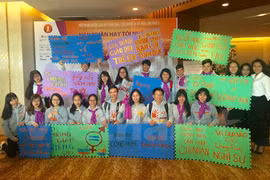 Thủ phạm bạo lực tình dục bao gồm cả những người được cho là đáng tin